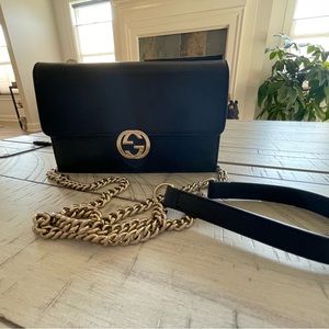 Gucci Black Purse Dollar Calfskin Leather Interlocking G Wallet On A Chain Bag